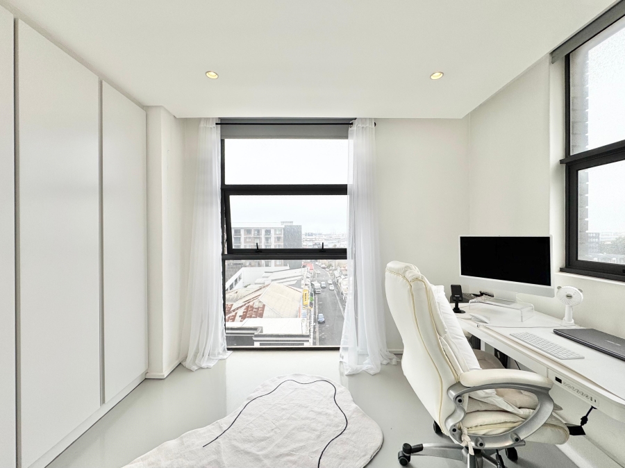 2 Bedroom Property for Sale in Woodstock Western Cape